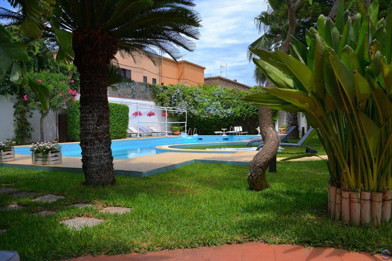 B&B Mondello Resort Ngoại thất bức ảnh