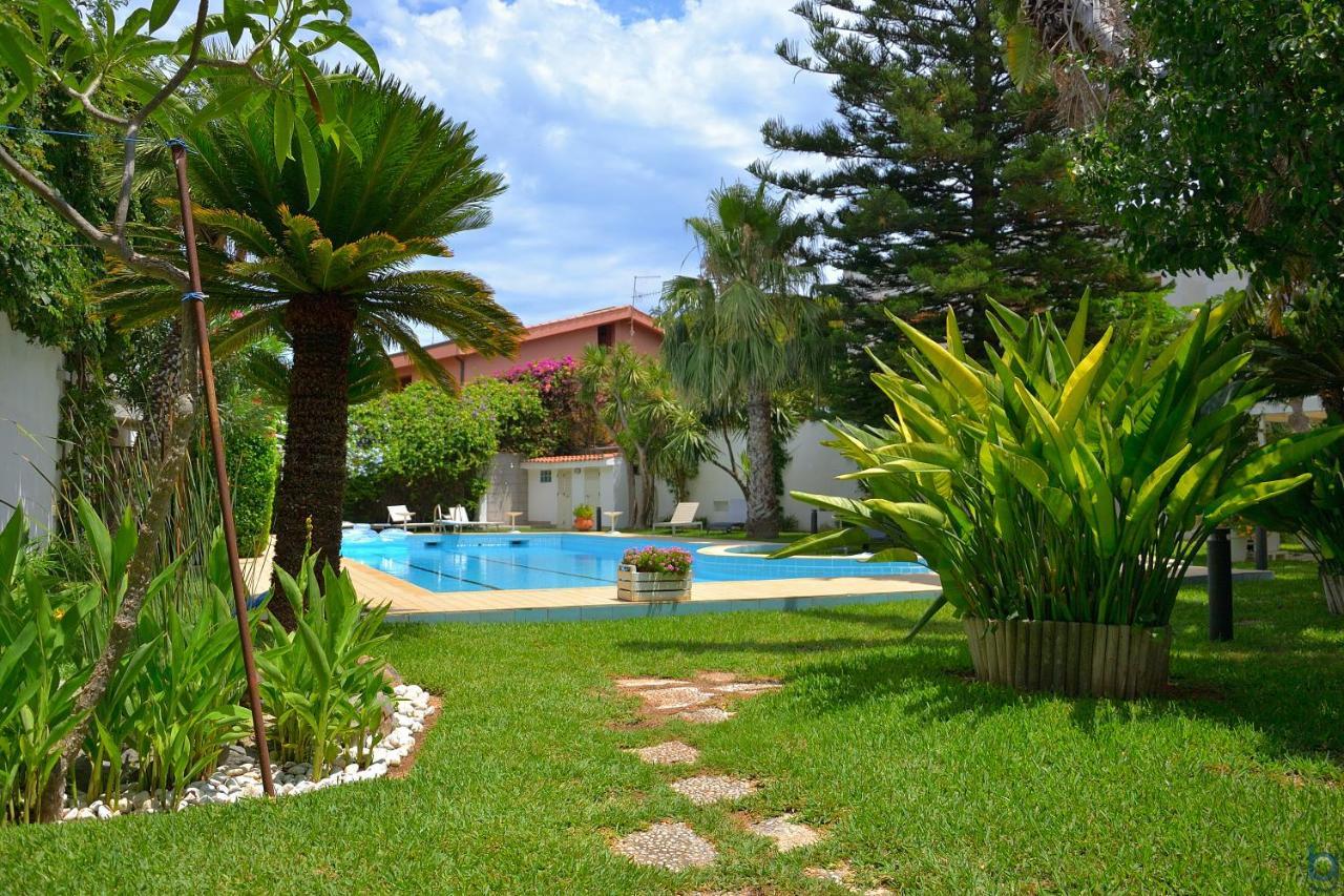 B&B Mondello Resort Ngoại thất bức ảnh