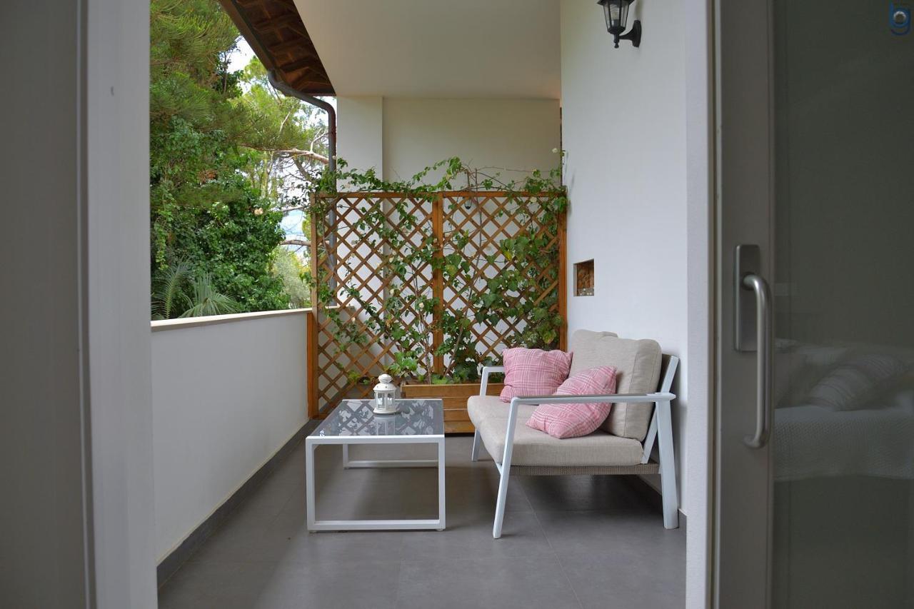 B&B Mondello Resort Ngoại thất bức ảnh